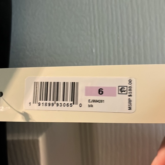 Eliza J Black Velvet Gown with Flutter Sleeves - Picture 6 of 6